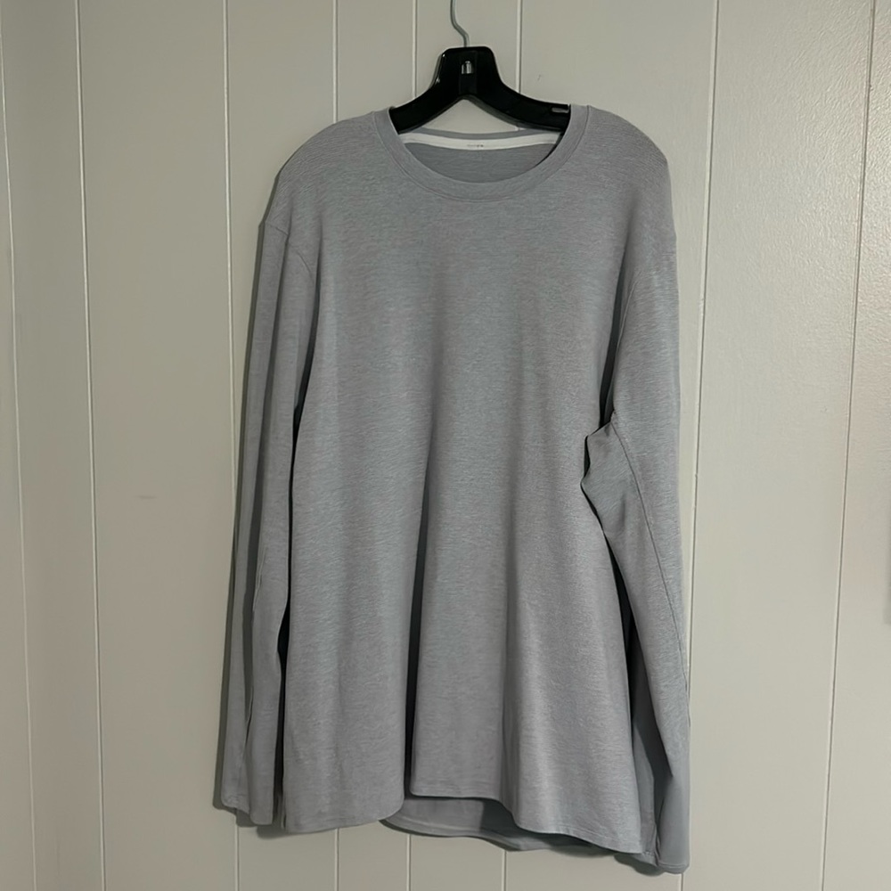Lululemon long sleeve XL grey shirt